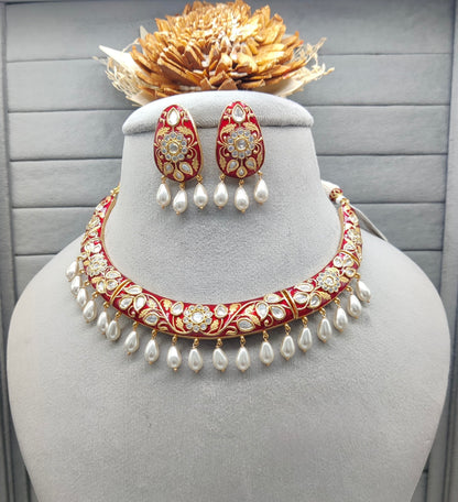 Kundan Hasli necklace with earrings