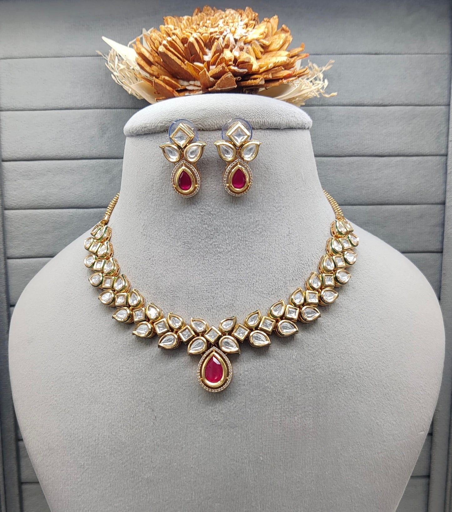 kundan necklace with earrings